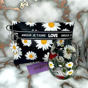 3pc MED Bees Love Daisies bundle w/hand painted wine glass, keychain and pouch